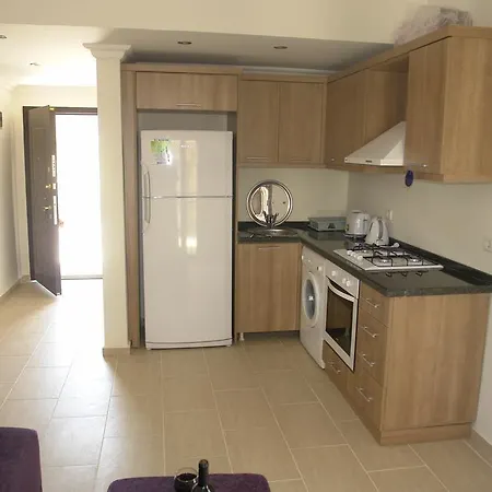 Orka Village شقة فندقية 4*